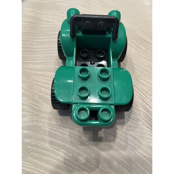 Lego Duplo DARK GREEN CAR Jeep Vehicle ATV Truck for OFF ROADING FUN Bouncy - Picture 4 of 4